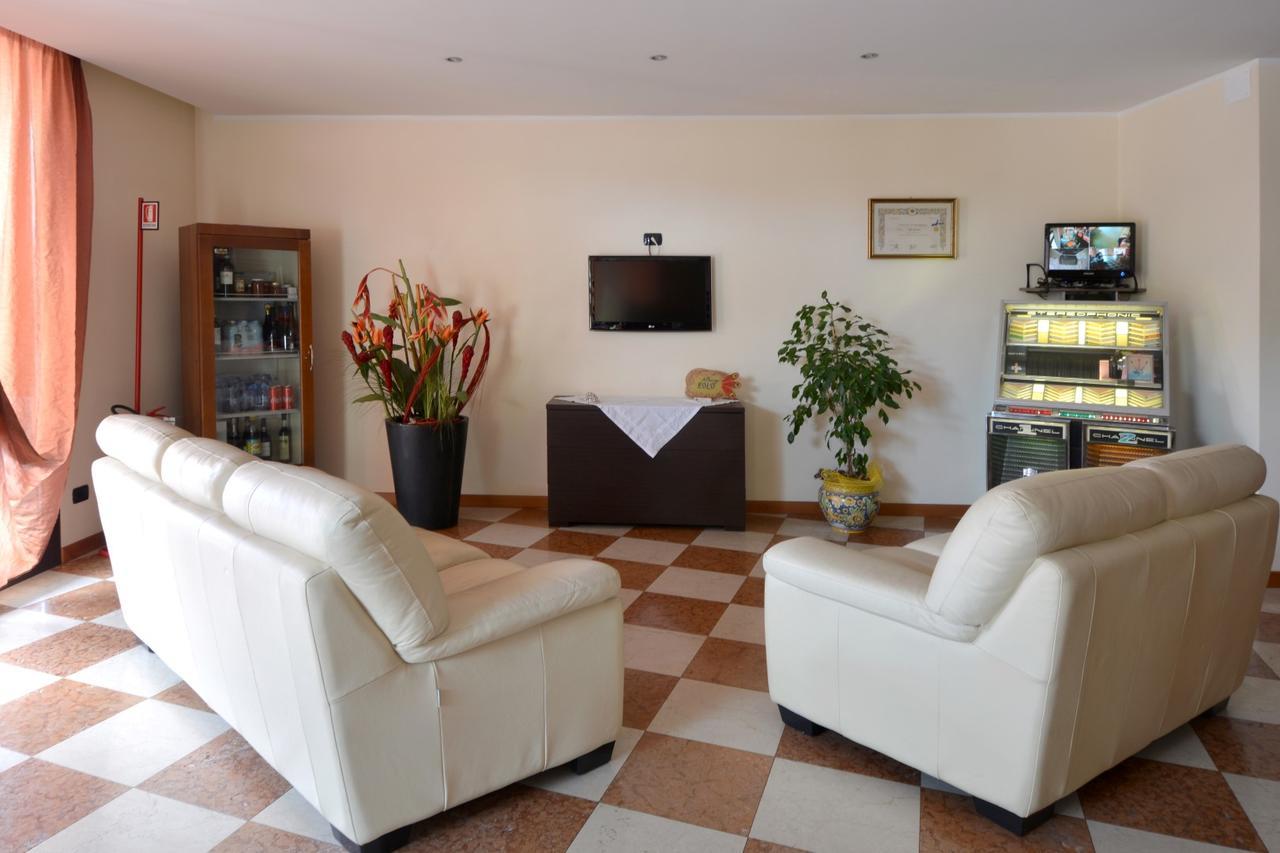 Hotel Eolo Sermide Εξωτερικό φωτογραφία